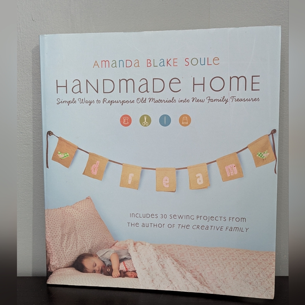 4/$10 📚 Handmade Home Book by Amanda Blake‎ Soule